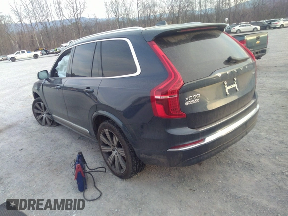 2024 Volvo XC90 Plus Bright Theme with VIN YV4062PE3R1190974, listed as a IAAI auction lot 41785085 with 12,283 mi miles and . Bid and sale history available at DreamBid. Image 3.