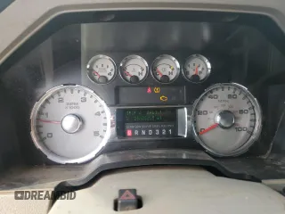 2008 Ford F-250 XL with VIN 1FTSW20R88ED18528, listed as a Copart auction lot 57080025 with 208,282 mi miles and Salvage title. Bid and sale history available at DreamBid. Image 9.