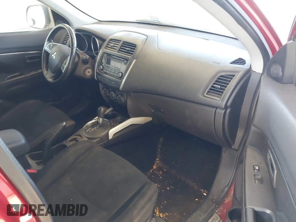 2014 Mitsubishi Outlander Sport ES with VIN 4A4AP3AU4EE004073, listed as a IAAI auction lot 42100709 with 170,788 mi miles. Bid and sale history available at carsss.com. Image 5.