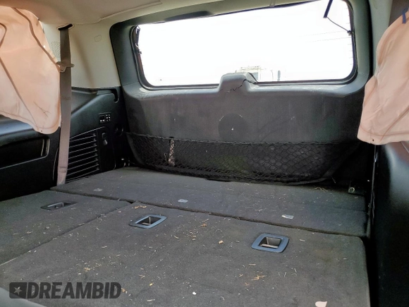 2018 Chevrolet Tahoe LT with VIN 1GNSCBKC8JR135511, listed as a Copart auction lot 60357095 with 123,904 mi miles and Salvage title. Bid and sale history available at DreamBid. Image 10.