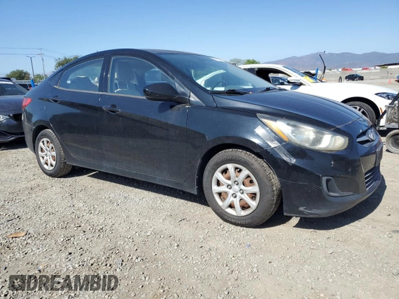 2012 Hyundai Accent GLS z VIN KMHCT4AE3CU048848, wystawiony jako Copart lot #57915275 z przebiegiem 142 282 mil mil oraz Tytuł czysty. Historia ofert i sprzedaży dostępna na DreamBid. Obrazek 4.