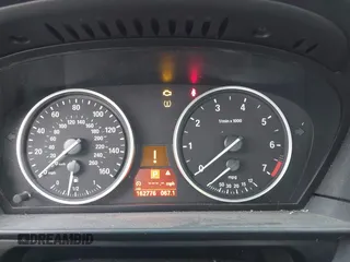 2009 BMW 5 Series 550i with VIN WBANW53549CT55674, listed as a IAAI auction lot 41507964 with 162,776 mi miles and . Bid and sale history available at carsss.com. Image 7.