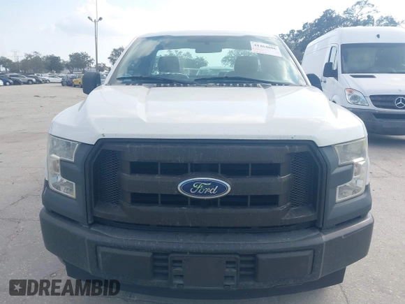2017 Ford F-150 XL with VIN 1FTMF1C88HFC37836, listed as a IAAI auction lot 41464606 with 195,399 mi miles. Bid and sale history available at carsss.com. Image 6.