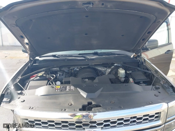 2014 Chevrolet Silverado 1500 LT with VIN 3GCUKREC0EG187214, listed as a IAAI auction lot 41490238 with 145,852 mi miles. Bid and sale history available at carsss.com. Image 10.