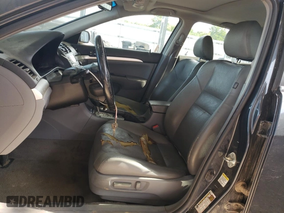 2007 Acura TSX z VIN JH4CL96877C001675, wystawiony jako Copart lot #60105845 z przebiegiem 173 330 mil mil oraz Szkoda całkowita • Salvage title. Historia ofert i sprzedaży dostępna na DreamBid. Obrazek 7.