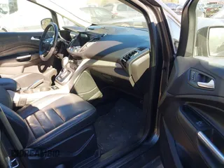 2016 Ford C-Max SEL with VIN 1FADP5BU3GL101218, listed as a IAAI auction lot 41292889 with 121,137 mi miles and . Bid and sale history available at DreamBid. Image 5.