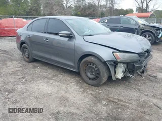 2012 Volkswagen Jetta SE с VIN 3VWDX7AJ8CM348852, выставлен на аукционе IAAI как лот 41545817 с пробегом 216 606 миль миль и . История ставок и продаж доступна на DreamBid. Изображение 1.
