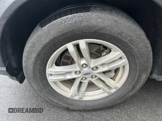 2023 Ford Explorer XLT with VIN 1FMSK8DH3PGB14248, listed as a IAAI auction lot 42842415 with 32,092 mi miles and . Bid and sale history available at DreamBid. Image 20.