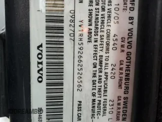2006 Volvo S60 2.5L Turbo with VIN YV1RH592662526562, listed as a Copart auction lot 77672994 with 192,392 mi miles and Salvage Title. Bid and sale history available at carsss.com. Image 12.