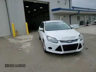 2013 Ford Focus SE z VIN 1FADP3F25DL309061, wystawiony jako Copart lot #55157285 z przebiegiem 170 647 mil mil oraz Nie do naprawy • Non repairable. Historia ofert i sprzedaży dostępna na DreamBid. Obrazek 13.