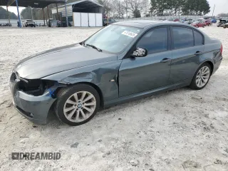 2011 BMW 3 Series 328i with VIN WBAPH7G50BNM55533, listed as a Copart auction lot 47518625 with 132,914 mi miles and Salvage Title. Bid and sale history available at carsss.com. Image 1.