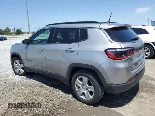 2022 Jeep Compass Latitude with VIN 3C4NJCBB7NT214268, listed as a Copart auction lot 54277455 with 24,695 mi miles and Salvage title. Bid and sale history available at DreamBid. Image 2.
