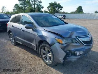 2013 Acura RDX with VIN 5J8TB3H33DL017338, listed as a IAAI auction lot 39946783 with 218,204 mi miles. Bid and sale history available at carsss.com. Image 1.