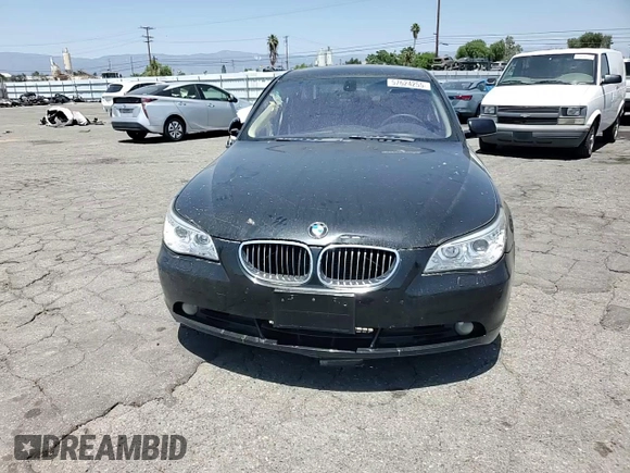 2007 BMW 5 Series 550i z VIN WBANB53577CP07901, wystawiony jako Copart lot #57624255 z przebiegiem 203 970 mil mil oraz Szkoda całkowita • Salvage title. Historia ofert i sprzedaży dostępna na DreamBid. Obrazek 13.