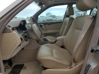 1998 Mercedes-Benz E-Class with VIN WDBJF65F2WA655345, listed as a Copart auction lot 81638574 with 159,554 mi miles and Clean Title. Bid and sale history available at carsss.com. Image 7.