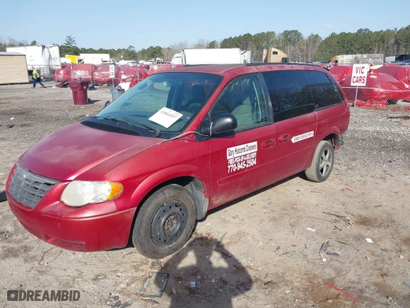2005 Chrysler Town & Country LX with VIN 2C4GP44R05R133669, listed as a IAAI auction lot 41844357 with 321,419 mi miles. Bid and sale history available at carsss.com. Image 18.