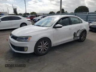 2012 Volkswagen Jetta GLI Autobahn with VIN 3VW5A7AJ9CM382367, listed as a Copart auction lot 45329095 with 115,820 mi miles and Salvage Title. Bid and sale history available at DreamBid. Image 1.