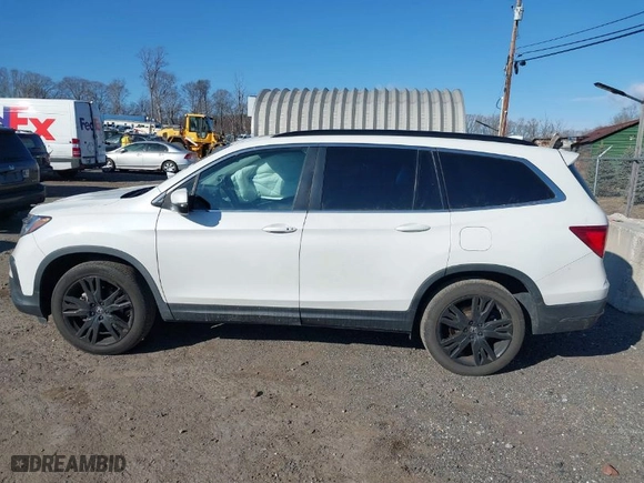 2021 Honda Pilot Special Edition with VIN 5FNYF6H26MB073990, listed as a IAAI auction lot 41308577 with 45,145 mi miles. Bid and sale history available at carsss.com. Image 14.