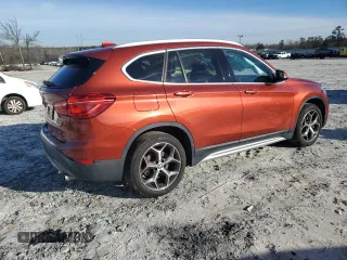 2019 BMW X1 sDrive28i with VIN WBXHU7C50K3H46236, listed as a Copart auction lot 45742165 with 102,335 mi miles and Salvage Title. Bid and sale history available at carsss.com. Image 3.