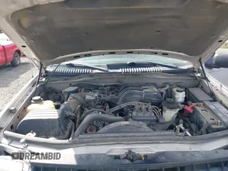 2005 Ford Explorer XLS с VIN 1FMZU72KX5ZA67190, выставлен на аукционе IAAI как лот 42522211 с пробегом 161 279 миль миль и . История ставок и продаж доступна на DreamBid. Изображение 10.
