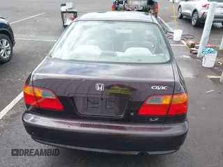 2000 Honda Civic LX with VIN 1HGEJ6676YL036362, listed as a IAAI auction lot 41912249 with 135,112 mi miles. Bid and sale history available at carsss.com. Image 16.