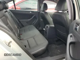 2011 Volkswagen Jetta SE z VIN 3VWDZ7AJXBM110445, wystawiony jako Copart lot #86899864 z przebiegiem Nie podano mil oraz Nie do naprawy • Non repairable. Historia ofert i sprzedaży dostępna na DreamBid. Obrazek 10.