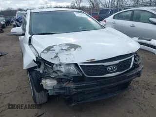2012 Kia Forte EX with VIN KNAFU4A20C5624617, listed as a IAAI auction lot 41918511 with 120,152 mi miles. Bid and sale history available at carsss.com. Image 6.