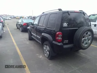 2005 Jeep Liberty Limited with VIN 1J4GL58K15W536785, listed as a IAAI auction lot 31924068 with 256,854 mi miles and . Bid and sale history available at carsss.com. Image 3.