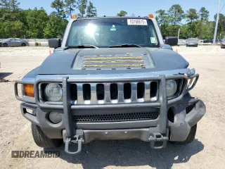 2006 Hummer H3 with VIN 5GTDN136568192219, listed as a Copart auction lot 53160615 with 325,532 mi miles and Salvage Title. Bid and sale history available at carsss.com. Image 5.