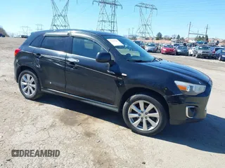 2014 Mitsubishi Outlander SE z VIN 4A4AR4AU0EE031142, wystawiony jako IAAI lot #41859365 z przebiegiem 284 006 mil mil oraz . Historia ofert i sprzedaży dostępna na DreamBid. Obrazek 1.
