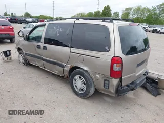 2001 Chevrolet Venture LS Y3G Mobility z VIN 1GNDX03E81D258661, wystawiony jako IAAI lot #42247081 z przebiegiem 305 488 mil mil oraz . Historia ofert i sprzedaży dostępna na DreamBid. Obrazek 3.