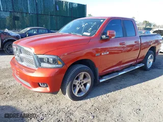 2009 Dodge Ram 1500 SLT with VIN 1D3HV18T39S731832, listed as a IAAI auction lot 42039890 with 176,812 mi miles. Bid and sale history available at carsss.com. Image 20.
