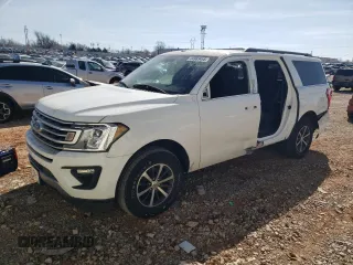 2018 Ford Expedition Max XLT with VIN 1FMJK1JT8JEA30196, listed as a Copart auction lot 44983455 with 142,462 mi miles and Salvage Title. Bid and sale history available at DreamBid. Image 1.