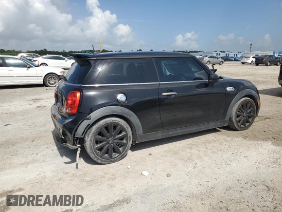 2016 MINI Hardtop S z VIN WMWXP7C50G3B33554, wystawiony jako Copart lot #66163155 z przebiegiem 95 387 mil mil oraz Szkoda całkowita • Salvage title. Historia ofert i sprzedaży dostępna na DreamBid. Obrazek 3.
