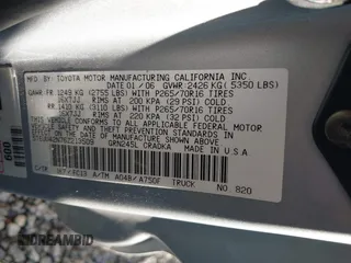2006 Toyota Tacoma with VIN 5TEUU42N76Z213509, listed as a IAAI auction lot 41520977 with 186,804 mi miles. Bid and sale history available at carsss.com. Image 9.