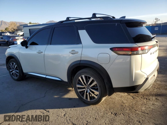 2022 Nissan Pathfinder Platinum z VIN 5N1DR3DH9NC235801, wystawiony jako Copart lot #89058675 z przebiegiem 49 260 mil mil oraz Szkoda całkowita • Salvage title. Historia ofert i sprzedaży dostępna na DreamBid. Obrazek 2.