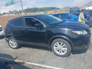 2017 Nissan Rogue SV with VIN JN1BJ1CP6HW021810, listed as a IAAI auction lot 42174714 with 91,180 mi miles and . Bid and sale history available at DreamBid. Image 12.