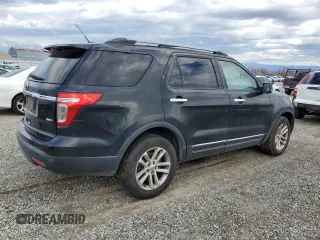 2014 Ford Explorer XLT with VIN 1FM5K8D81EGC39257, listed as a Copart auction lot 46367065 with 166,705 mi miles and Salvage Title. Bid and sale history available at carsss.com. Image 3.