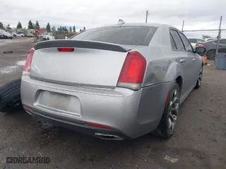 2018 Chrysler 300 with VIN 2C3CCABG5JH214178, listed as a IAAI auction lot 41500896 with 96,492 mi miles. Bid and sale history available at carsss.com. Image 4.