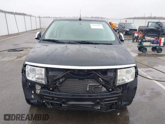 2010 Lincoln MKX with VIN 2LMDJ6JC3ABJ21373, listed as a IAAI auction lot 41843187 with 153,958 mi miles. Bid and sale history available at carsss.com. Image 13.