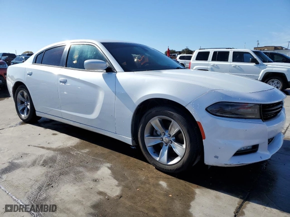 2015 Dodge Charger SXT with VIN 2C3CDXHG9FH870057, listed as a Copart auction lot 83772004 with NaN miles and Clean Title. Bid and sale history available at carsss.com. Image 4.
