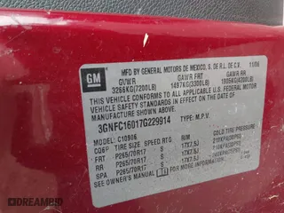 2007 Chevrolet Suburban LTZ with VIN 3GNFC16017G229914, listed as a IAAI auction lot 41879562 with 290,441 mi miles. Bid and sale history available at carsss.com. Image 9.
