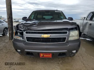 2011 Chevrolet Suburban LT with VIN 1GNSCJE01BR179427, listed as a Copart auction lot 43239685 with 204,247 mi miles and Salvage Title. Bid and sale history available at carsss.com. Image 5.