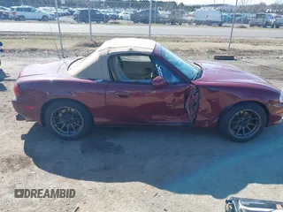 2003 Mazda MX-5 Miata Cloth with VIN JM1NB353730302782, listed as a IAAI auction lot 41751970 with 109,336 mi miles and . Bid and sale history available at DreamBid. Image 13.