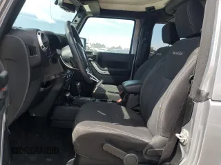 2018 Jeep Wrangler Altitude z VIN 1C4GJWBG4JL925504, wystawiony jako Copart lot #47758655 z przebiegiem 45 804 mil mil oraz Nie do naprawy • Non repairable. Historia ofert i sprzedaży dostępna na DreamBid. Obrazek 7.