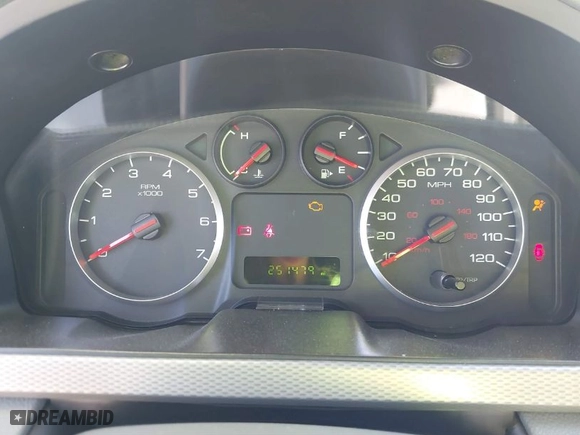 2006 Ford Five Hundred SE with VIN 1FAFP23146G136787, listed as a IAAI auction lot 41658975 with 251,479 mi miles. Bid and sale history available at carsss.com. Image 7.