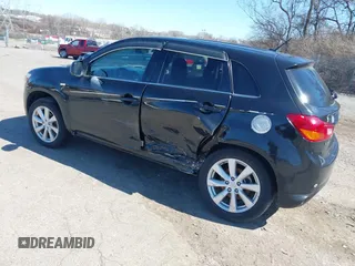 2014 Mitsubishi Outlander SE z VIN 4A4AR4AU0EE031142, wystawiony jako IAAI lot #41859365 z przebiegiem 284 006 mil mil oraz . Historia ofert i sprzedaży dostępna na DreamBid. Obrazek 3.