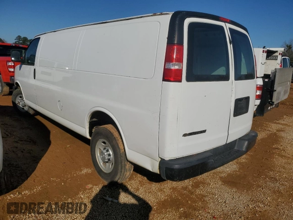 2017 Chevrolet Express Cargo Van with VIN 1GCWGBFG5H1338540, listed as a Copart auction lot 45241235 with 155,542 mi miles and Clean Title. Bid and sale history available at carsss.com. Image 2.