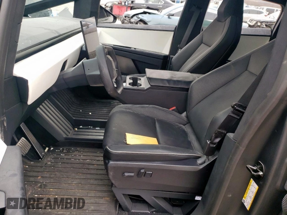 2024 Tesla Cybertruck with VIN 7G2CEHED3RA021099, listed as a Copart auction lot 47808765 with 0 mi miles and Salvage Title. Bid and sale history available at carsss.com. Image 7.