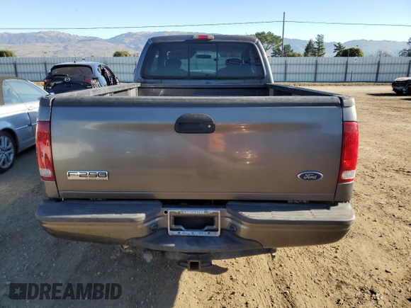 2006 Ford F-250 XL with VIN 1FTSX20546EC09782, listed as a Copart auction lot 88176985 with 202,060 mi miles and Salvage title. Bid and sale history available at DreamBid. Image 6.